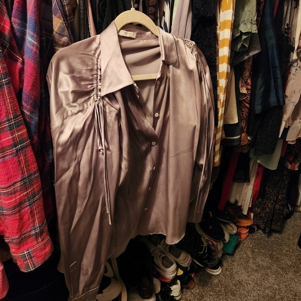 Vintage Prada 100% Silk Silk in Taupe, Size 44 or US Size 14 - Picture 3 of 11